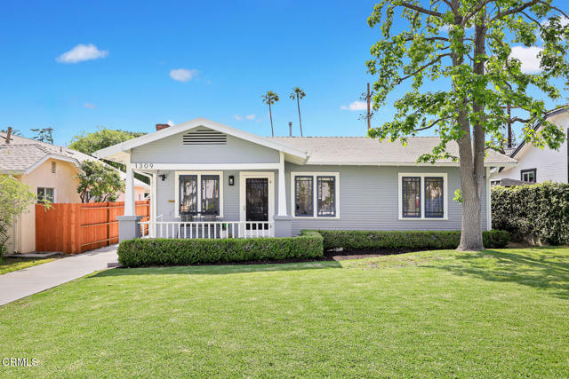 1309 Sinaloa Avenue, Pasadena CA: https://media.crmls.org/mediaz/f2919e51-7a39-4d48-8153-1ed321fa69f4.jpg