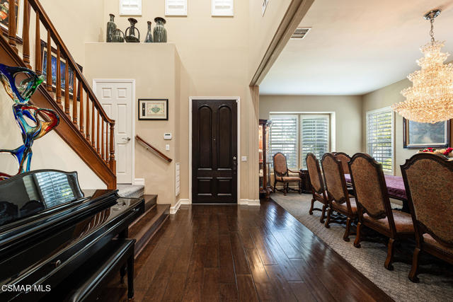 5019 Corral Street, Simi Valley CA: https://media.crmls.org/mediaz/f2927a8b-7154-43bb-abbc-6ef1a5fba2ce.jpg