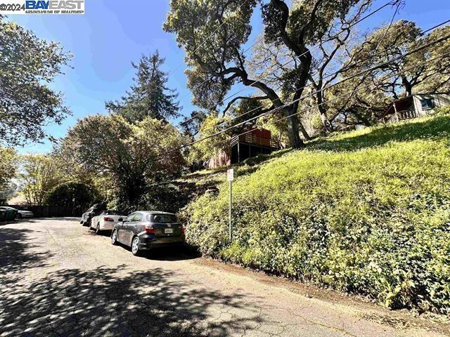 5600 Merriewood Dr