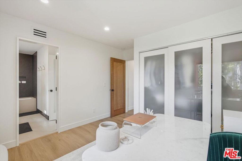 MLS #25625545 image #23