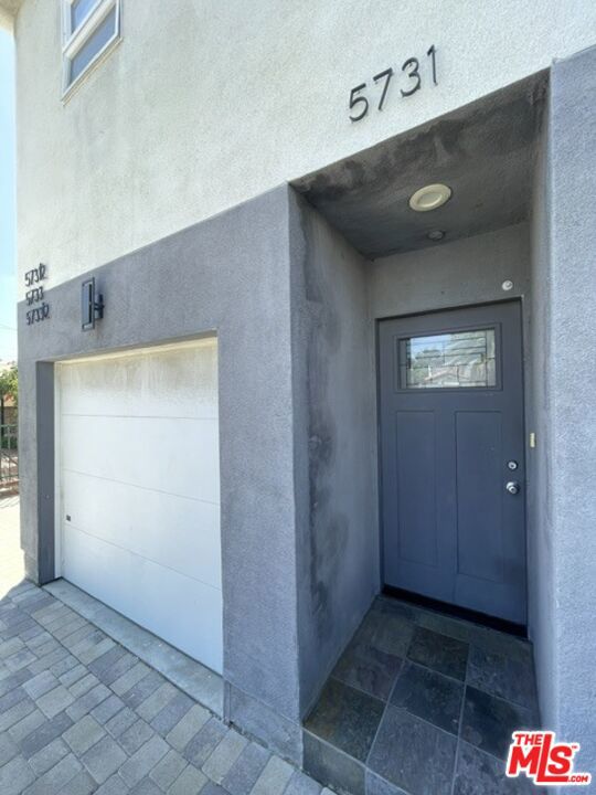 5733 Fulcher Avenue photo 53