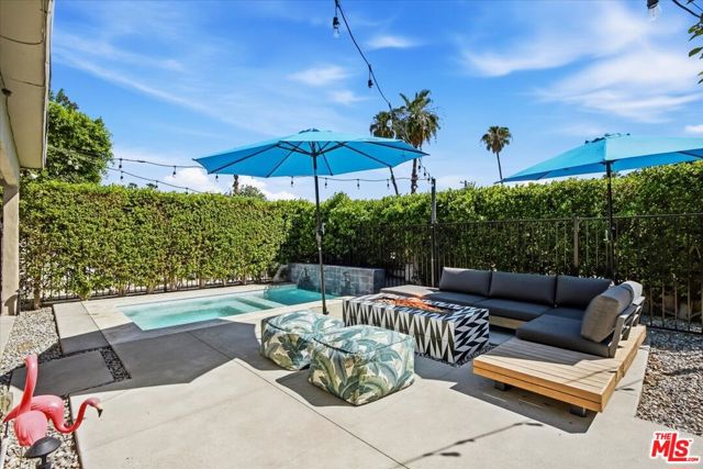 1328 E Camino Primrose, Palm Springs, CA 92264