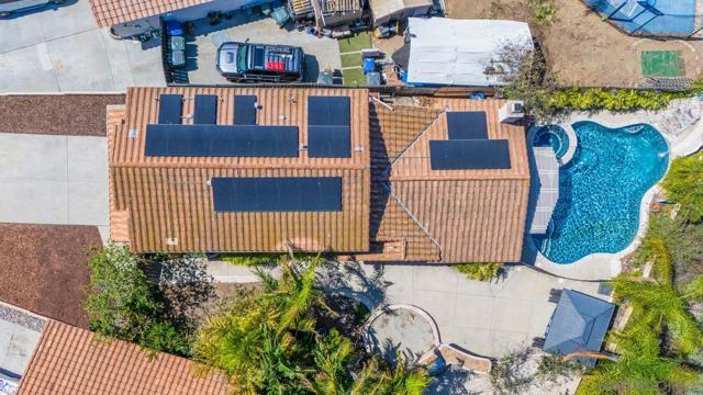 2492 Royal Saint James Dr, El Cajon CA: https://media.crmls.org/mediaz/f2944a79-1ada-463c-b781-a162bcc1f9eb.jpg