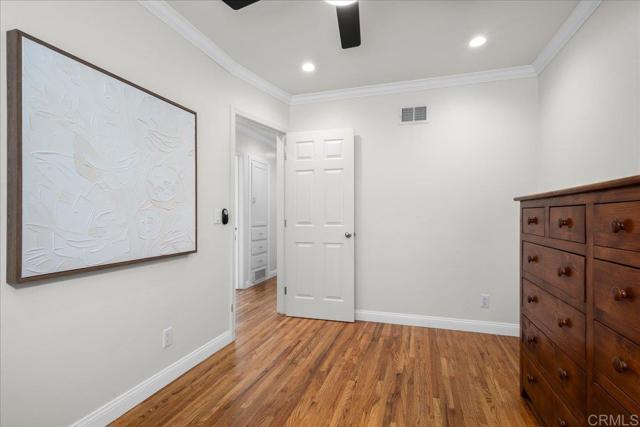 1131 Mary St, El Cajon CA: https://media.crmls.org/mediaz/f2945d61-4c3a-4608-a1ad-e7699d05af0c.jpg
