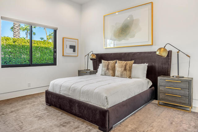 2 Bravo Court, Rancho Mirage CA: https://media.crmls.org/mediaz/f2949abf-8da0-42d5-80b8-ed92e9b9107c.jpg