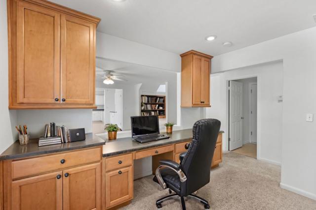 Image 11 of 31 For 645 Fisher Circle