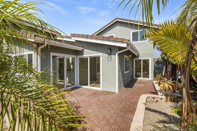 9956 Cummins Pl, San Diego CA: https://media.crmls.org/mediaz/f2967a7f-c9eb-4b25-96ac-90c3bd1b0658.jpg