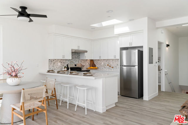 Drew Fenton | 11836 Ebb Tide Lane Malibu CA | MLS: 7300750