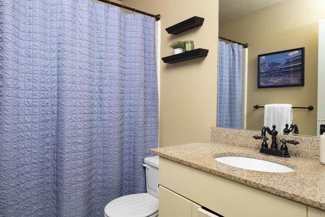 Image 33 of 57 For 2658 Galicia Way
