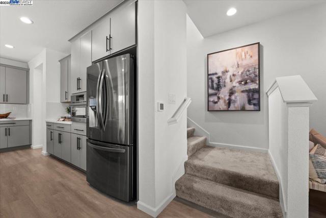 6017 Basaltina Pl, Dublin CA: https://media.crmls.org/mediaz/f2986fa5-c7ad-4793-8d29-4752b81f43a9.jpg