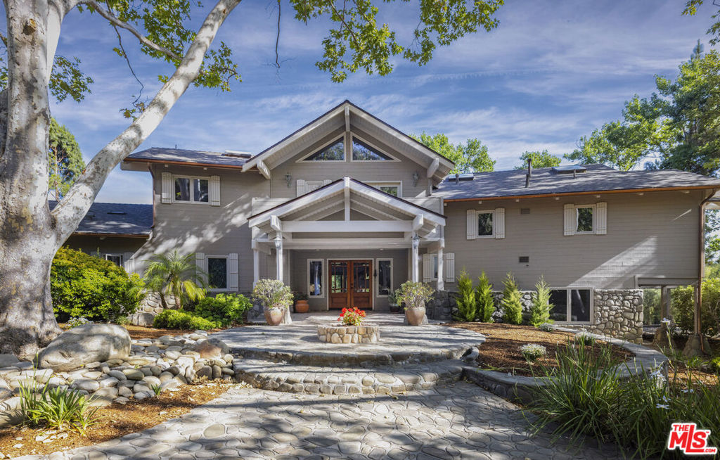 10901 CREEK Road