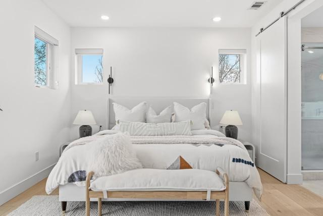 395 Martens Avenue, Mountain View CA: https://media.crmls.org/mediaz/f299ea5c-bec4-41fa-961f-e7b1e49bd648.jpg