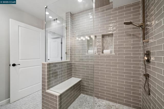1150 Canyonwood Court, Walnut Creek CA: https://media.crmls.org/mediaz/f29b08bc-40be-4bed-a097-7ce43ba8ffcf.jpg