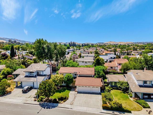3012 Lake Estates Court, San Jose CA: https://media.crmls.org/mediaz/f29b2a56-d77e-47c3-88e9-4cb187bad4dc.jpg