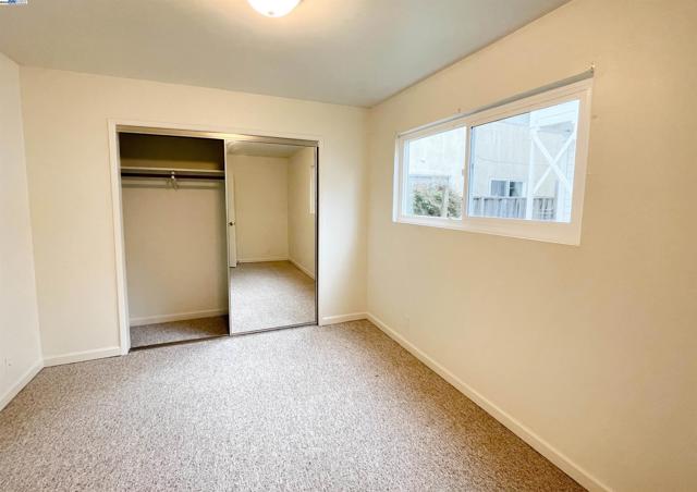 2120 Encinal, Alameda CA: https://media.crmls.org/mediaz/f29b4b3d-8630-4763-824c-b42d28f9898f.jpg