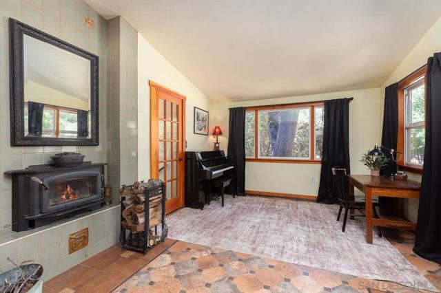 4470 Pine Ridge Avenue, Julian CA: https://media.crmls.org/mediaz/f29beab5-fa80-429a-a1c6-1afcd8a2a593.jpg