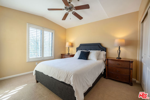 208 Villorrio Drive, Palm Springs CA: https://media.crmls.org/mediaz/f29bee6f-ef6e-4fe0-86d4-91df38b99104.jpg