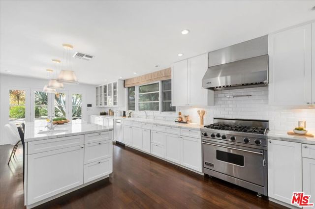 3055 Nichols Canyon Road, Los Angeles CA: https://media.crmls.org/mediaz/f29d42bc-b3dd-4d48-94f4-647b8b6f0356.jpg