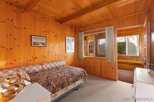 43023 Highway 79, Aguanga CA: https://media.crmls.org/mediaz/f29d6357-c234-4115-a5b2-894d91003e1a.jpg