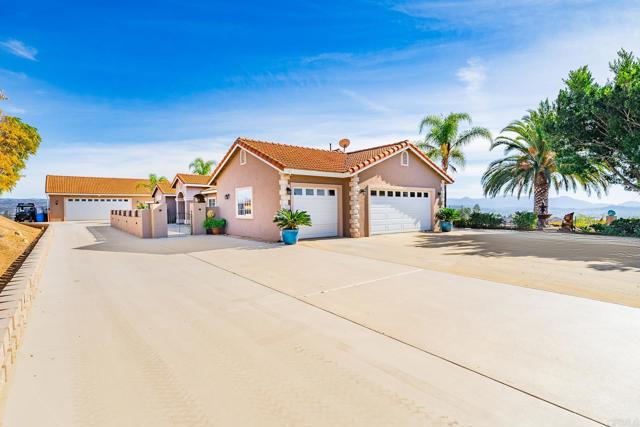 Detail Gallery Image 5 of 50 For 1185 Cedar Summit Dr, Ramona,  CA 92065 - 4 Beds | 3 Baths