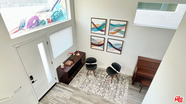 2927 1/2 Denby Avenue, Los Angeles CA: https://media.crmls.org/mediaz/f29f833e-e0f9-4c36-8183-4defb9082301.jpg