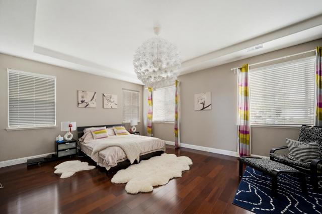 4455 Ocean Heights Court, Seaside CA: https://media.crmls.org/mediaz/f2a06e5f-506e-4eab-8f8f-4313871412d4.jpg