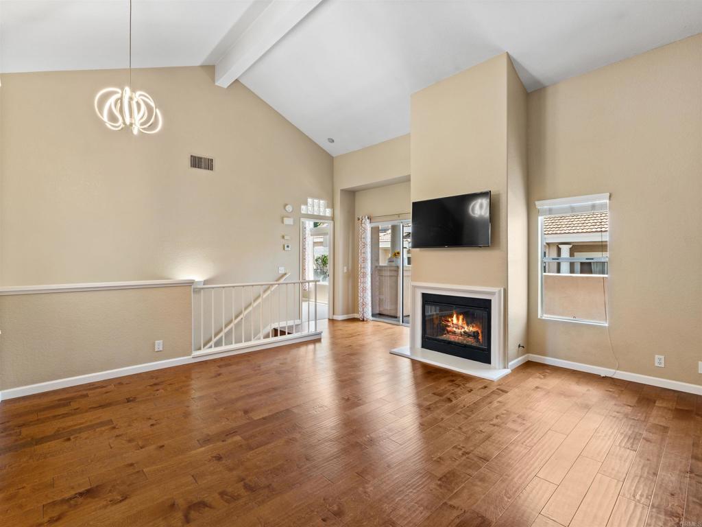 7275 Calabria Ct - photo 4