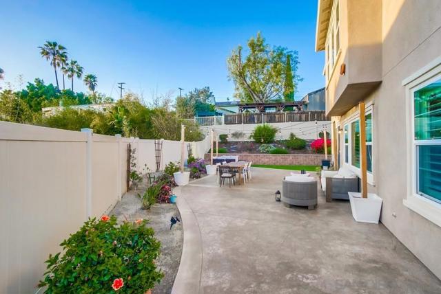 Image 60 of 75 For 9221 Helix Mesa Way