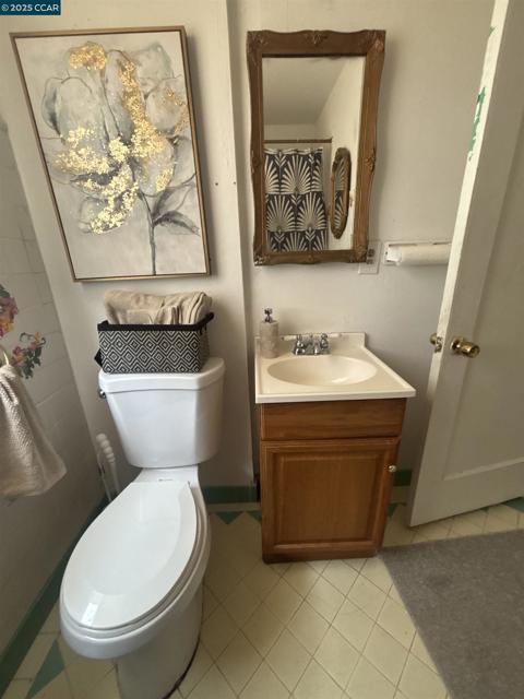 2765 Tuolumne Street, Vallejo CA: https://media.crmls.org/mediaz/f2a1ce20-6ffa-4e22-be4a-7eff6b49e23c.jpg