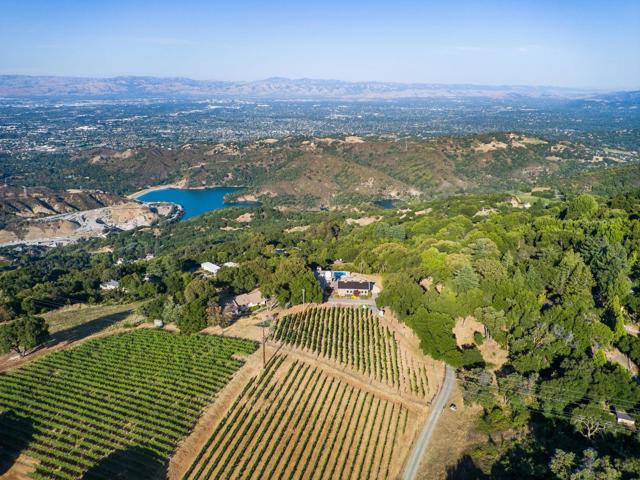 15060 Montebello Road, Cupertino CA: https://media.crmls.org/mediaz/f2a22879-8f74-4f5c-964e-b9d257212041.jpg