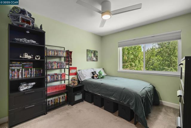 1169 Discovery Way, Concord CA: https://media.crmls.org/mediaz/f2a2372d-2583-41d2-9974-66e4344c11f8.jpg