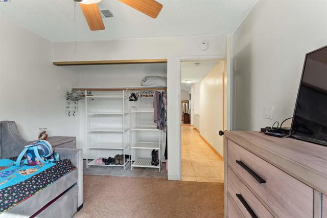 2901 Larkspur Dr., Antioch CA: https://media.crmls.org/mediaz/f2a24e31-447c-4470-89f6-9b3ebdf35710.jpg