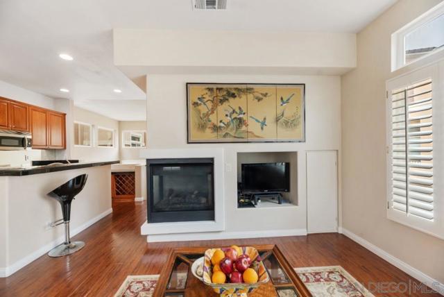 12674 Carmel Country Rd, San Diego CA: https://media.crmls.org/mediaz/f2a2ecf5-047d-435b-909b-e974dbf39279.jpg