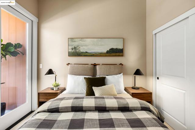 28946 Parkridge Lp, Hayward CA: https://media.crmls.org/mediaz/f2a2f2f5-0aed-4049-b8d6-d9d5ab47fe94.jpg