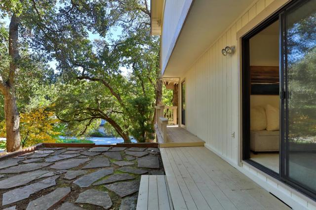 16669 Walter Breton Drive, Morgan Hill CA: https://media.crmls.org/mediaz/f2a32991-e7d2-427e-85db-542779f9f930.jpg