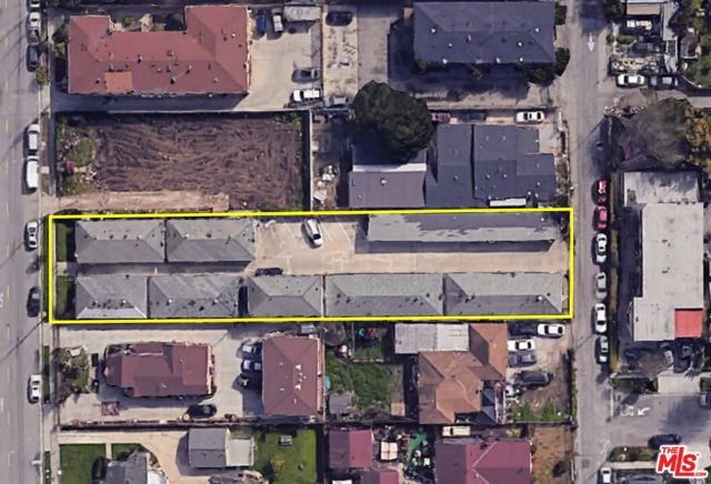1124 W 110th Street, Los Angeles CA: https://media.crmls.org/mediaz/f2a35edb-1dbf-40ae-88fa-f6fc03b3ea17.jpg