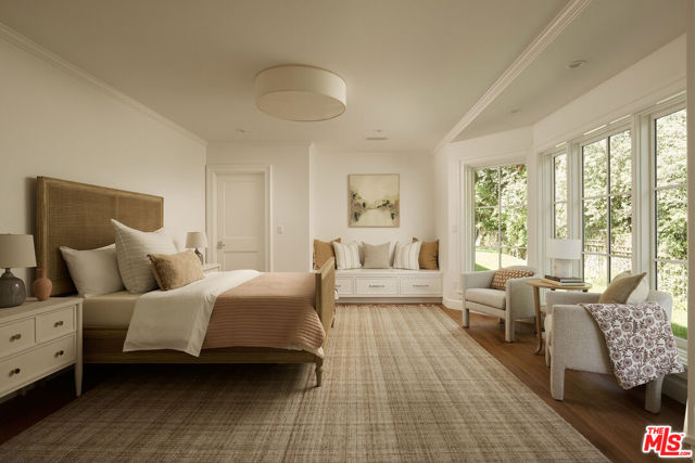 6 Bed Home for Sale in Los Angeles, California
