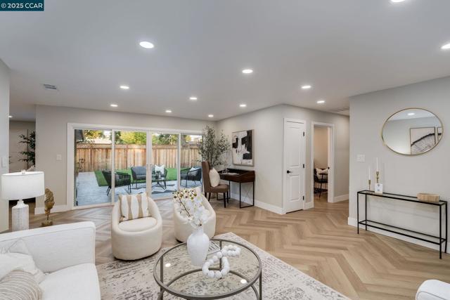 1961 Ardith Dr, Pleasant Hill CA: https://media.crmls.org/mediaz/f2a4a699-c7fd-4c0c-a25f-f9ed34eeec0e.jpg