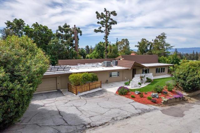 11260 Canyon Drive, San Jose CA: https://media.crmls.org/mediaz/f2a56b0d-4b50-4b16-93cf-1d72d861c80e.jpg