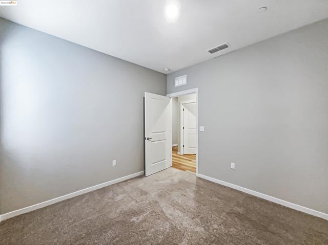 2211 Reunion Ln, Rio Vista CA: https://media.crmls.org/mediaz/f2a5bdd0-9904-48c2-a15c-78aeea8126c6.jpg