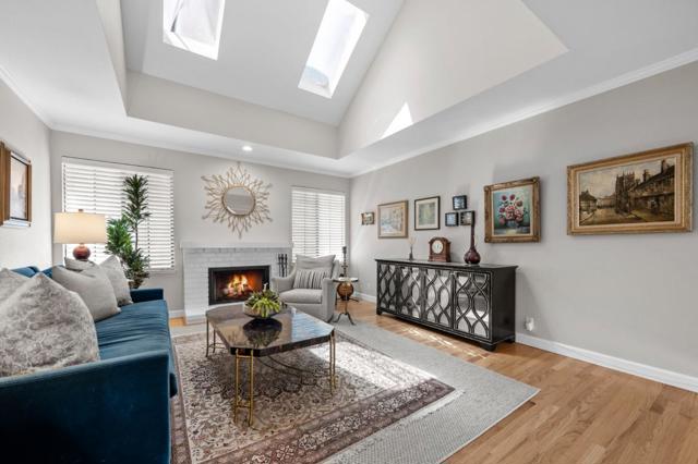 316 Valdez Avenue, Half Moon Bay CA: https://media.crmls.org/mediaz/f2a686f0-1fc3-4722-9002-7651518f6916.jpg