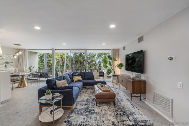 3200 6th Avenue, San Diego CA: https://media.crmls.org/mediaz/f2a69e9d-972c-4882-9490-530366a8b937.jpg