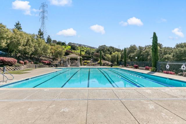 22938 Canyon Terrace Drive, Castro Valley CA: https://media.crmls.org/mediaz/f2a9509a-036d-4ad5-b06e-8a466299cb7c.jpg