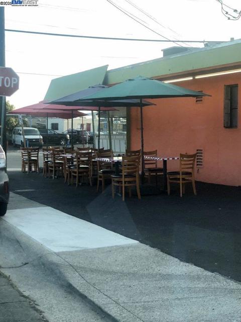 Image 8 of 19 For 19740 Mission Blvd