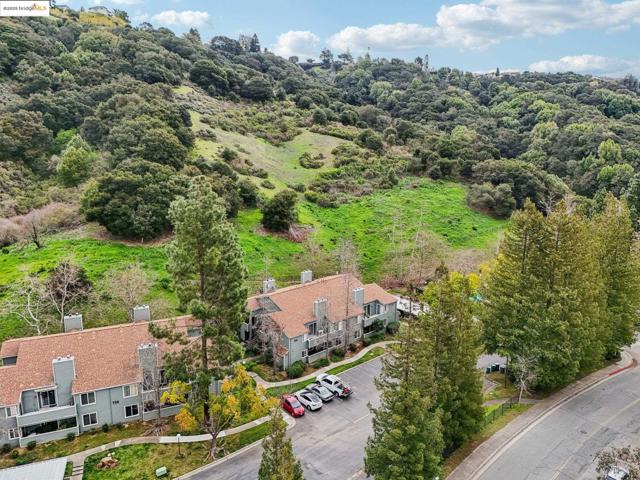 Image 20 of 26 For 740 Canyon Oaks Dr  A