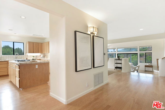 22110 Alta Drive photo 5