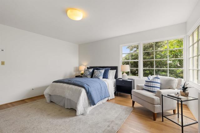 933 Rosecrans, San Diego CA: https://media.crmls.org/mediaz/f2ac7887-b29c-4a37-abe0-1273f13a6d91.jpg