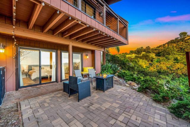 30593 Miller Road, Valley Center CA: https://media.crmls.org/mediaz/f2ae3ec6-48d2-4844-8ed8-c2f5d6c0f79c.jpg