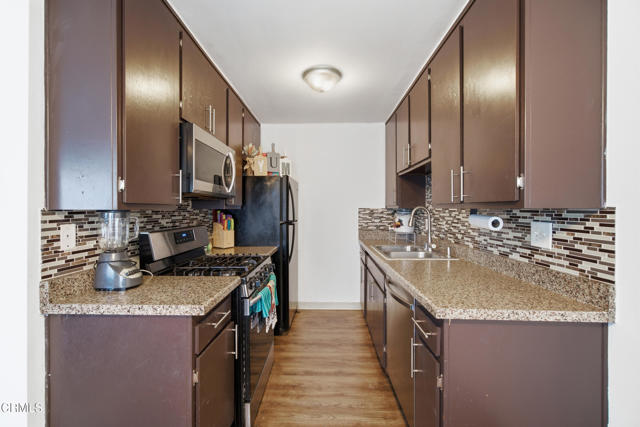 Detail Gallery Image 6 of 15 For 2538 Bolker Dr, Port Hueneme,  CA 93041 - 2 Beds | 1 Baths