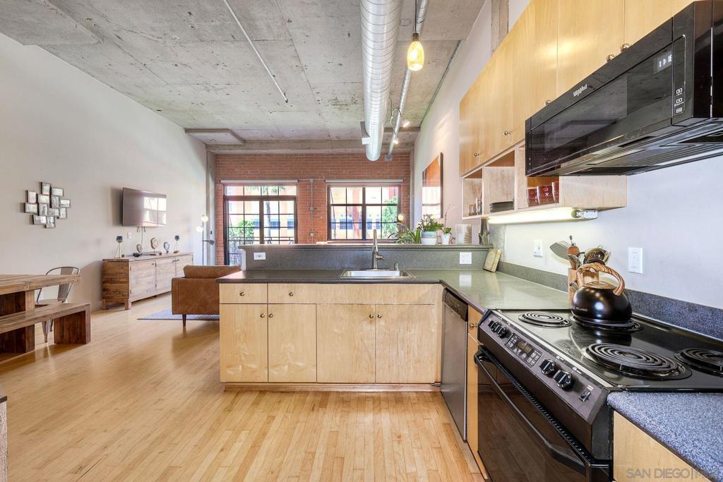 3940 7th Ave - photo 7